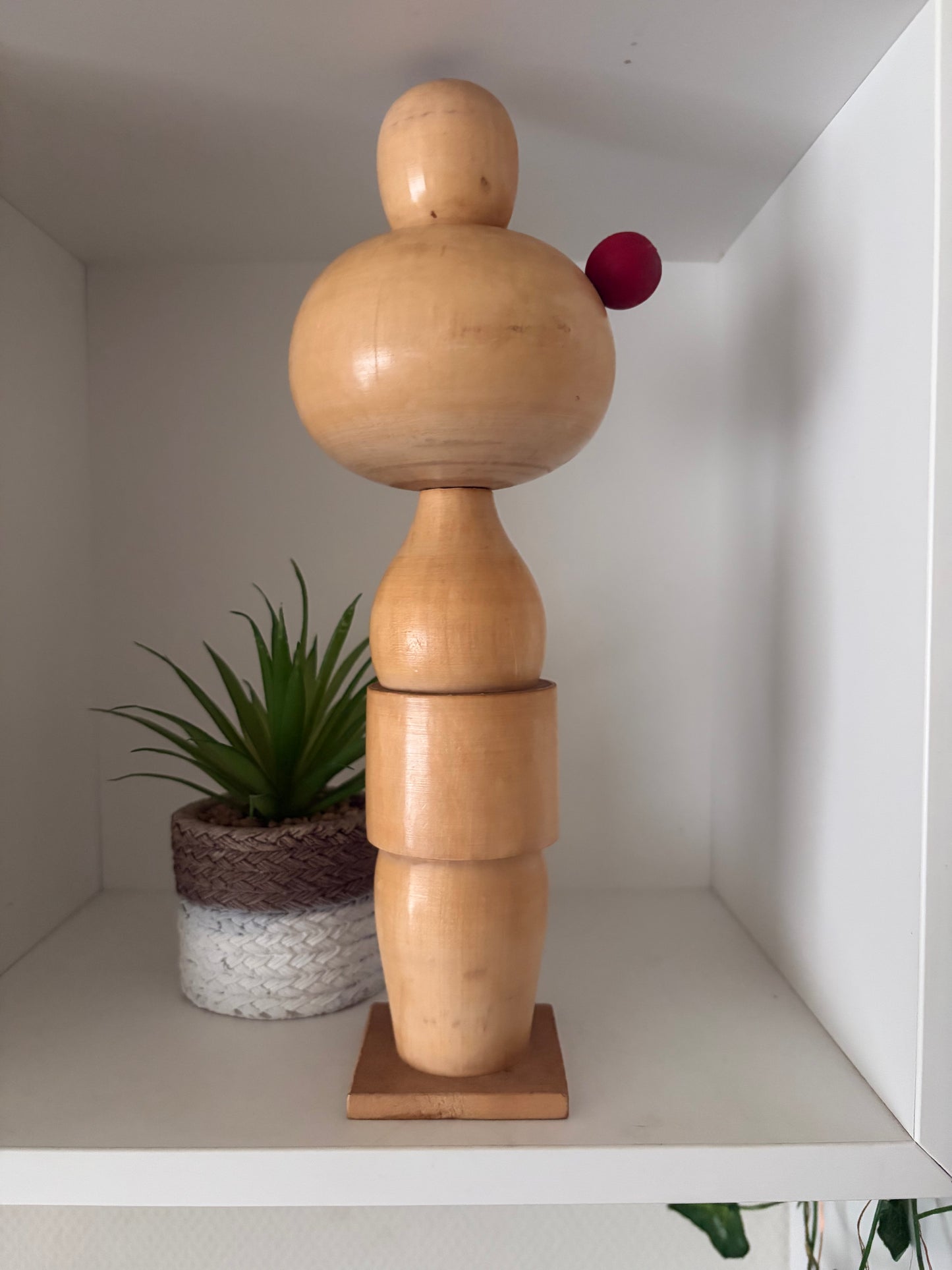Vintage Sosaku kokeshi by Takeshi