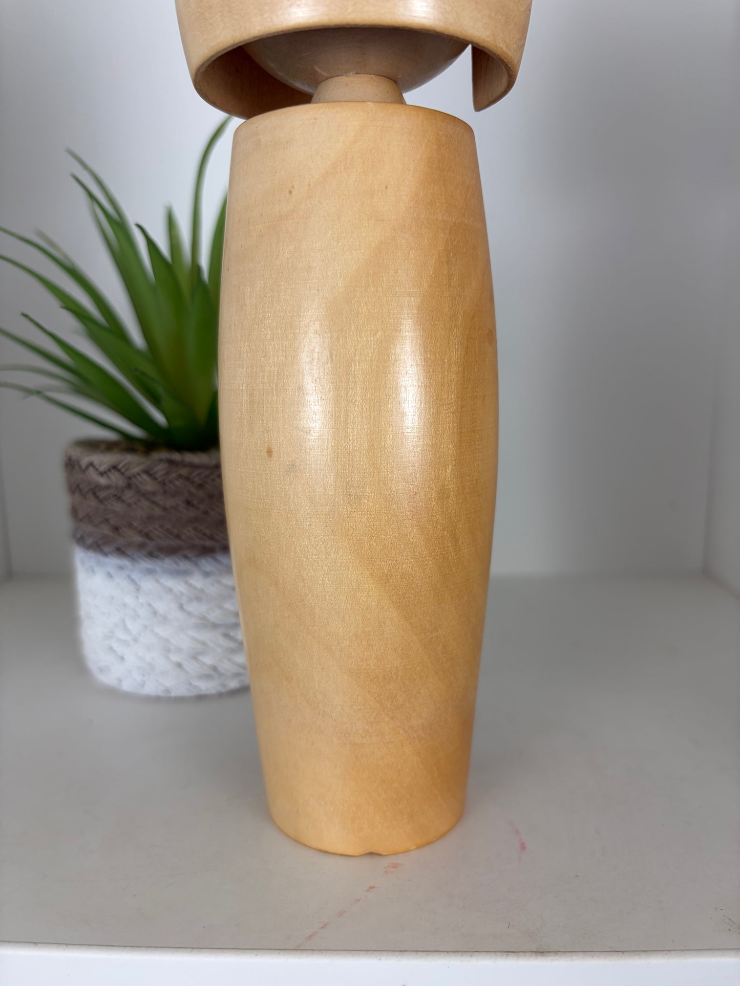Vintage Gumma kokeshi by Kunio Miyagawa (1933-)