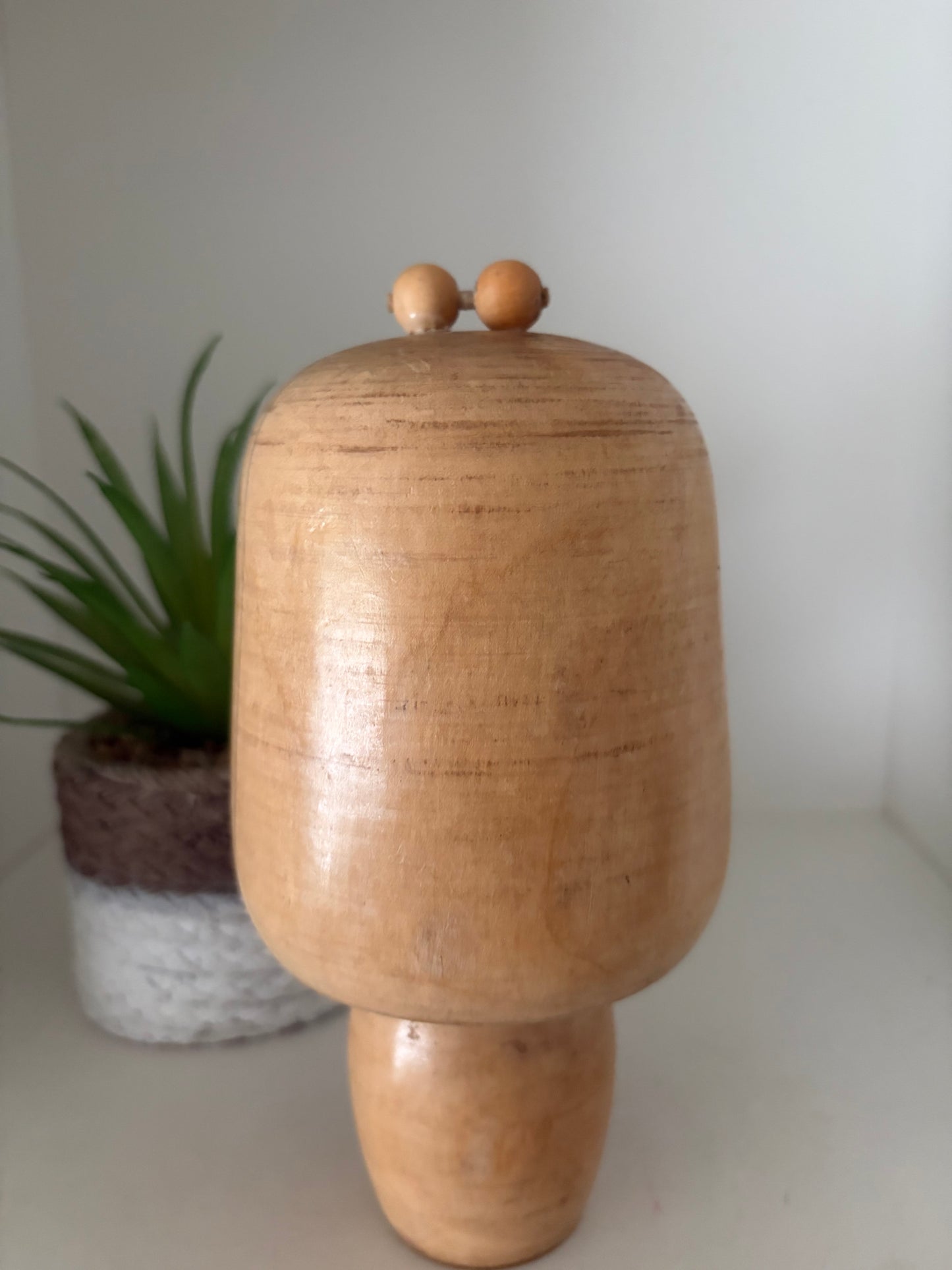 Rare vintage Sosaku kokeshi by Inosuke Kobayashi (1931-)
