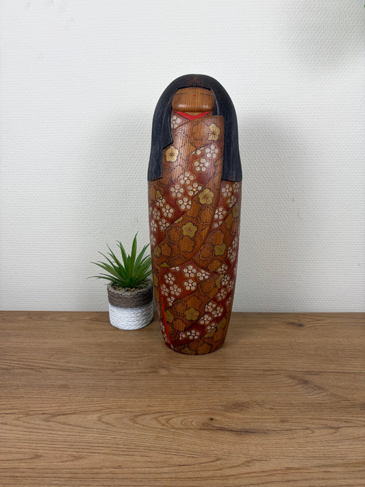 Exclusive vintage kokeshi by Miyagawa Kunio (1933-)
