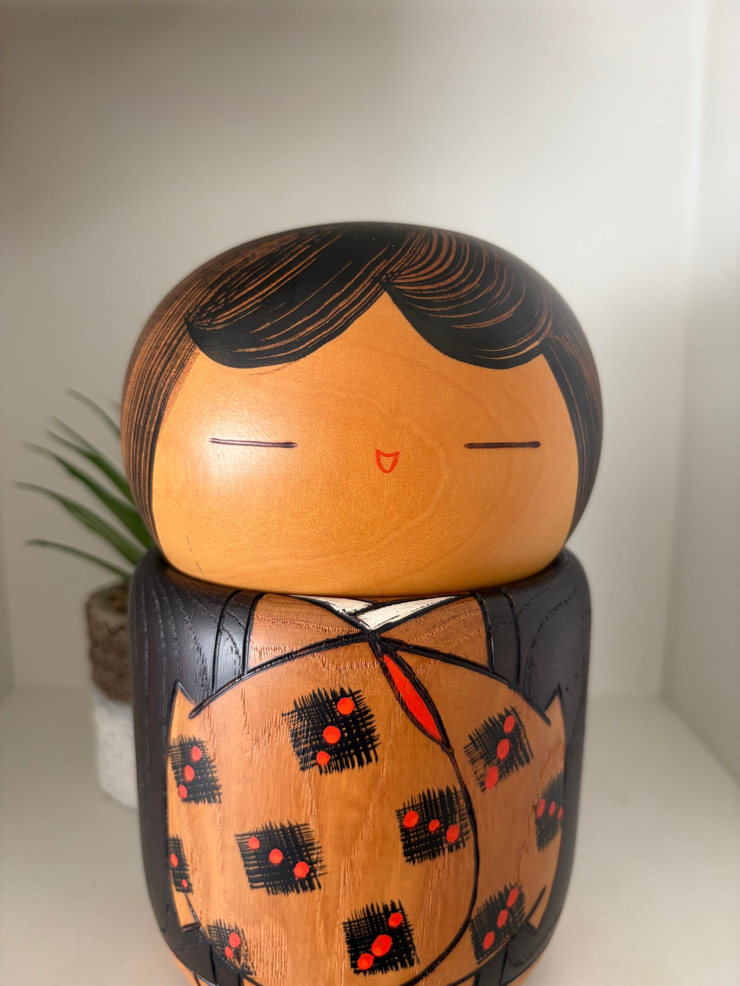 Vintage Gumma kokeshi by Usaburo- With hidden storage