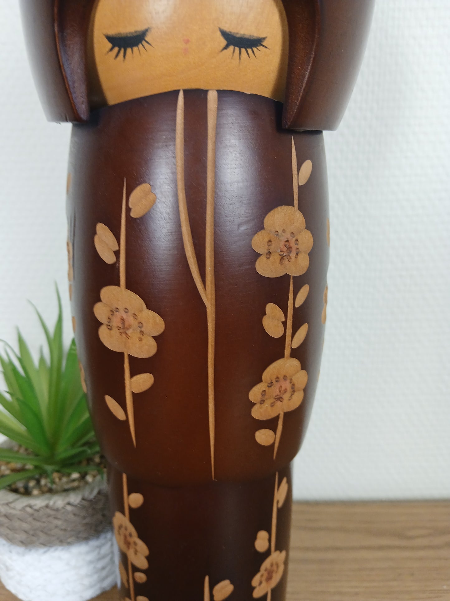 Large Vintage Creative kokeshi by Hajime Miyashita(1940-)- 38,5cm