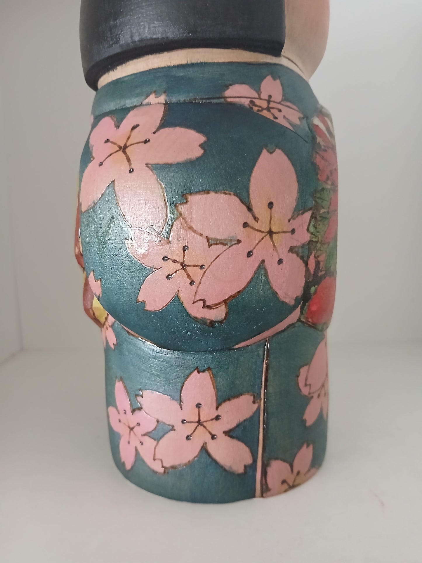 Exclusive creative kokeshi by Yuko Yamazaki - Christmas serie 2025