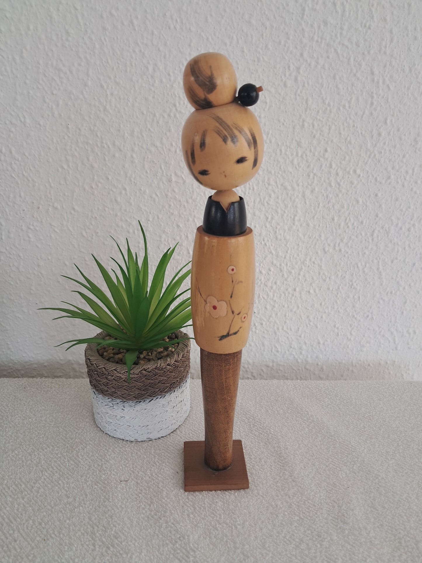 Vintage Sosaku kokeshi by Masami Kato (1925-)