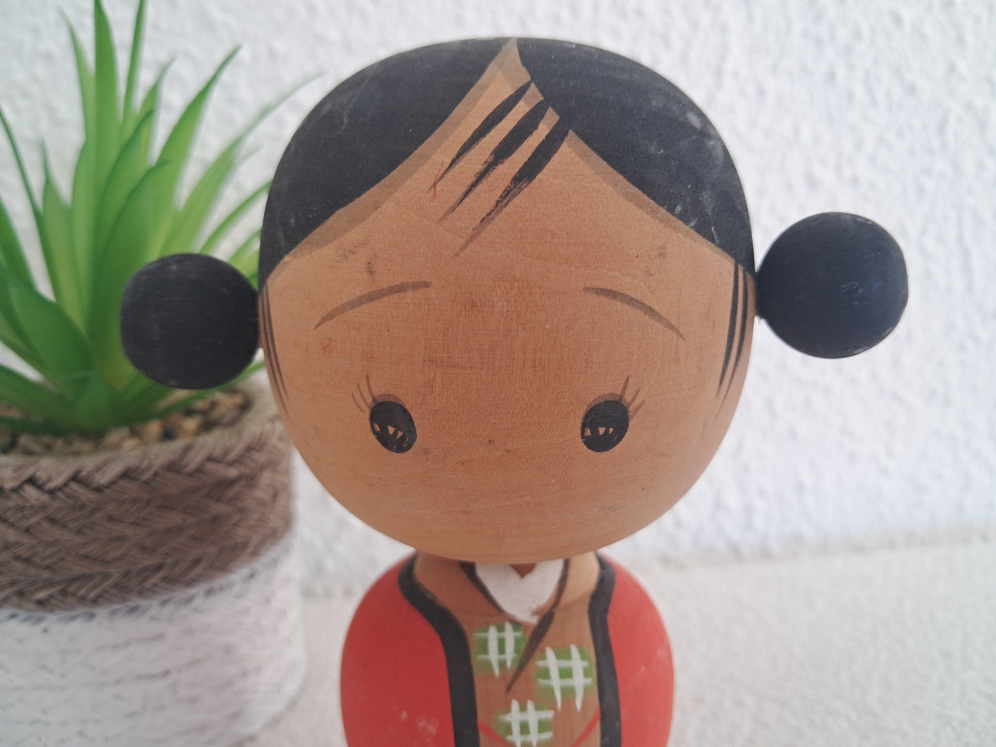 Vintage cute Sosaku kokeshi by Fujikawa Shoei