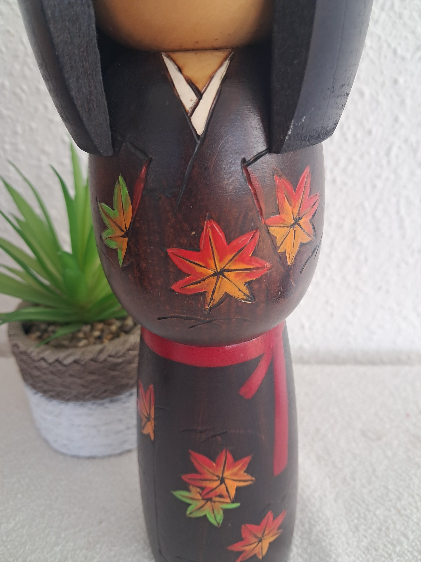 Beautiful creative kokeshi by Kishi Sadao (1932-1998)