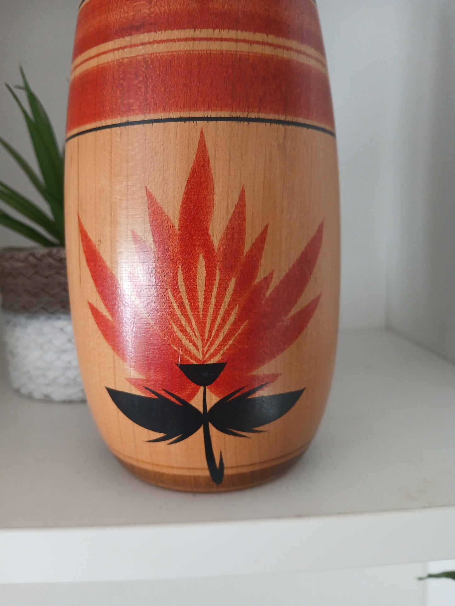 Vintage traditional Togatta kokeshi by Yasuo Maehara
