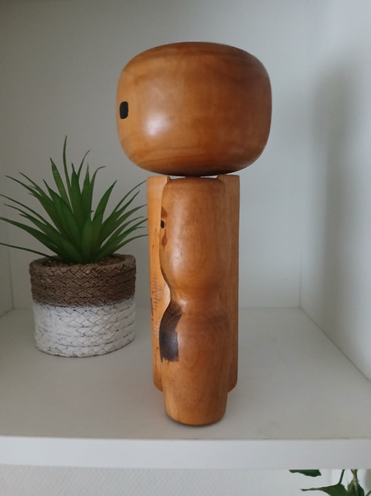 Rare Vintage Creative Kokeshi by renowned artisan Ikuyoshi Yokozuka - Mother and child