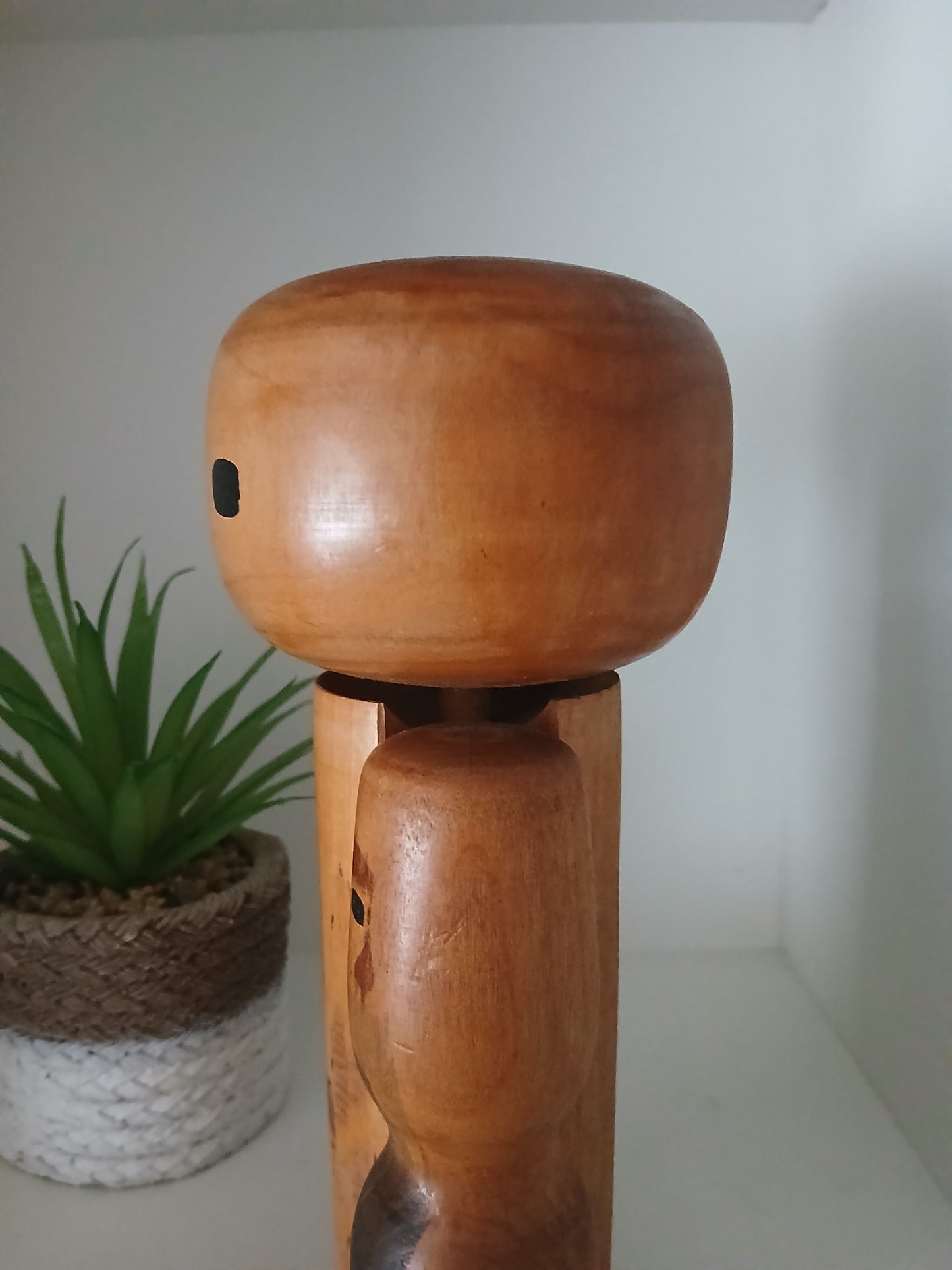 Rare Vintage Creative Kokeshi by renowned artisan Ikuyoshi Yokozuka - Mother and child