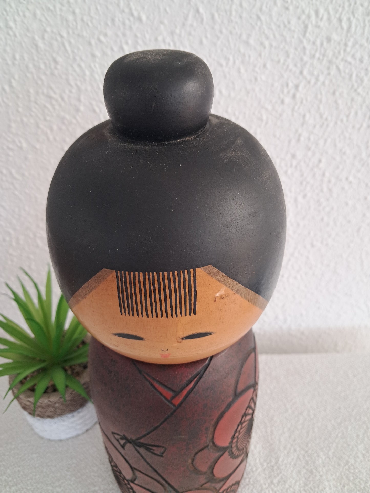 Big and chunky Sosaku kokeshi by Sato koson