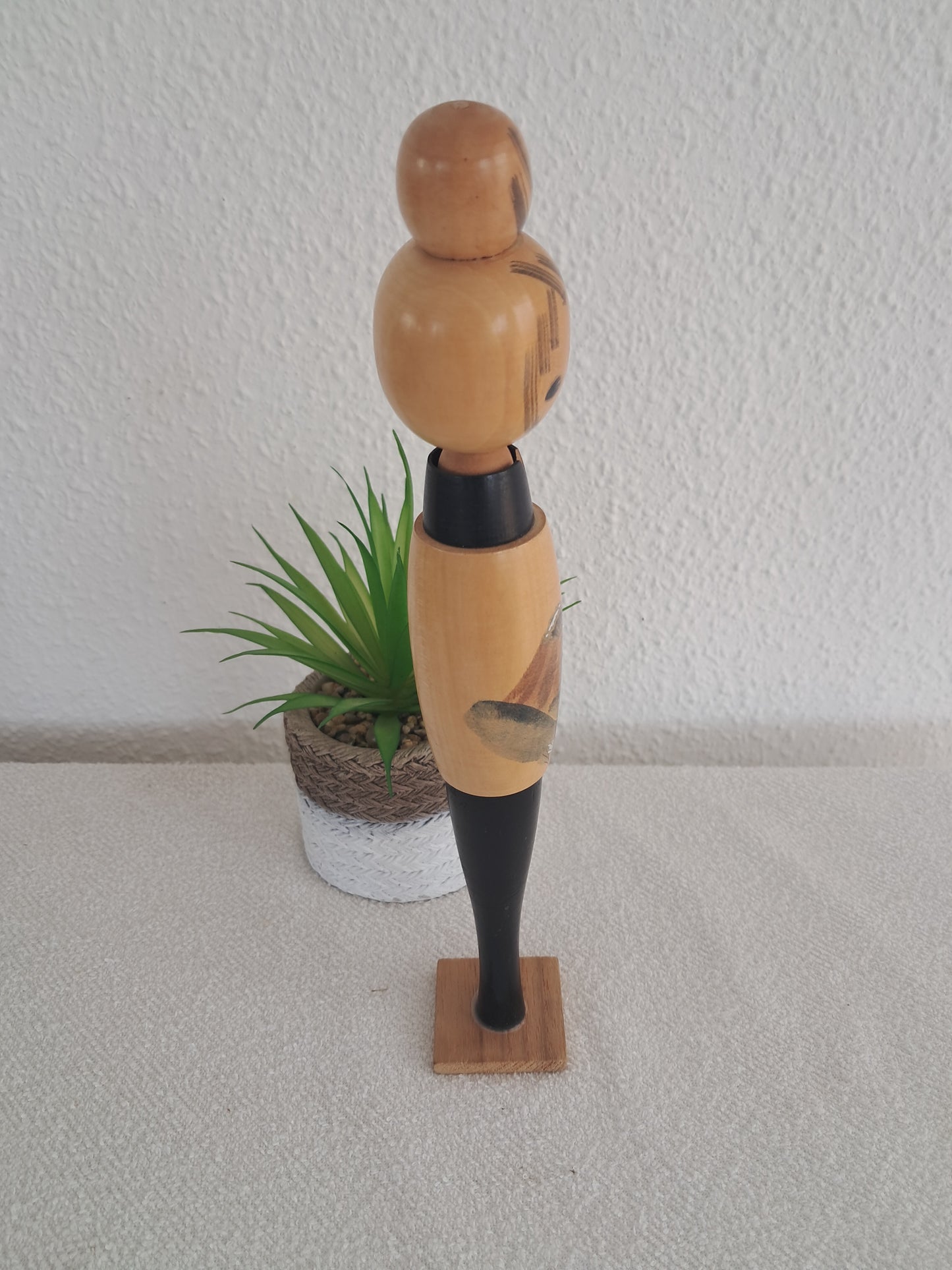 Vintage Sosaku kokeshi by Masami Kato (1925-)