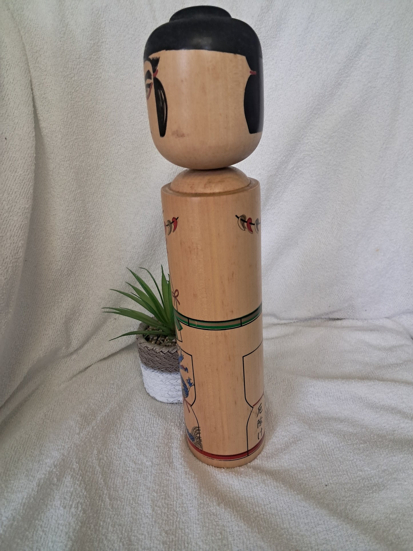 Amazing vintage traditional kokeshi