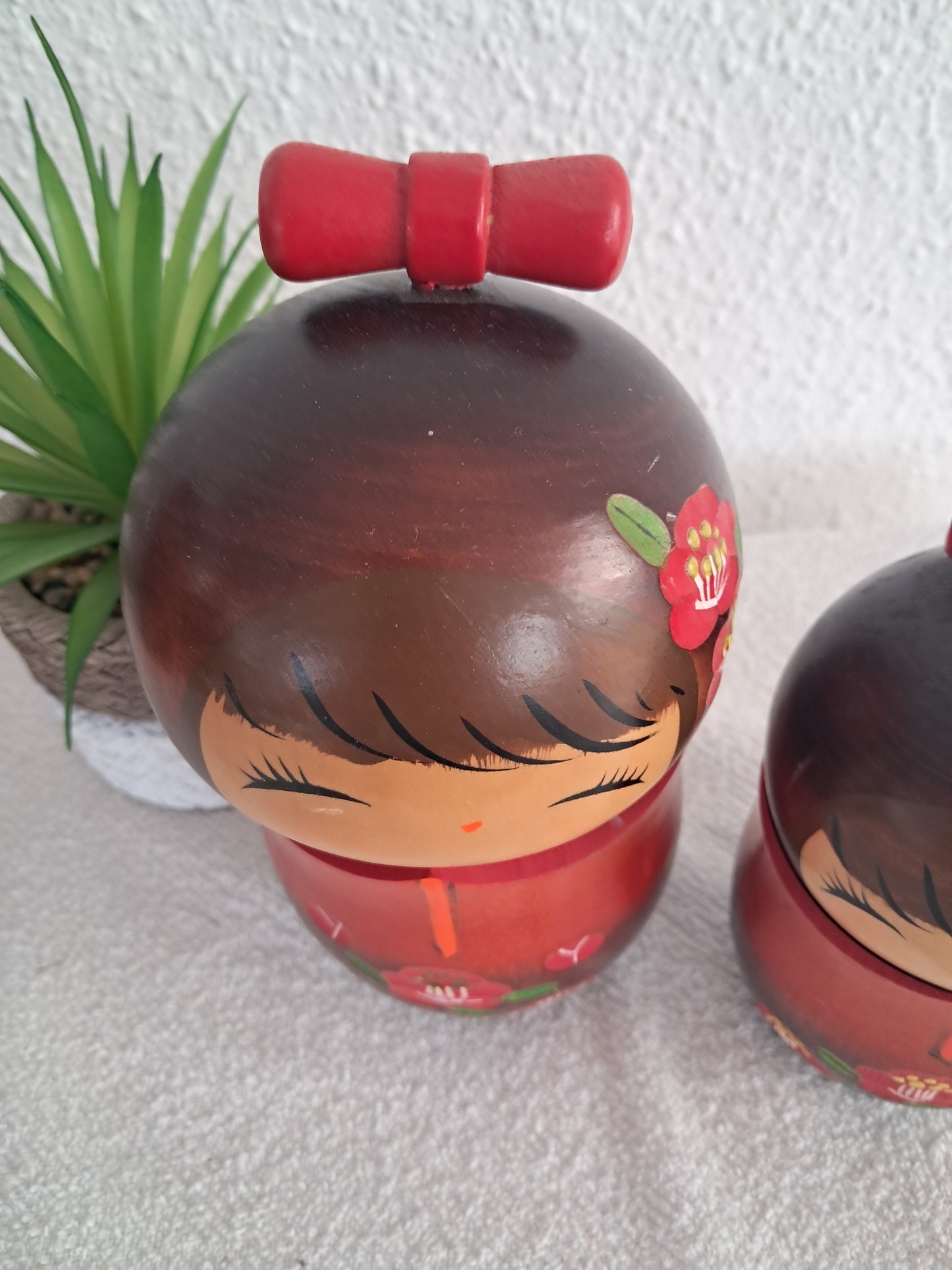 Beautiful set Sosaku kokeshi by Chie Tamura