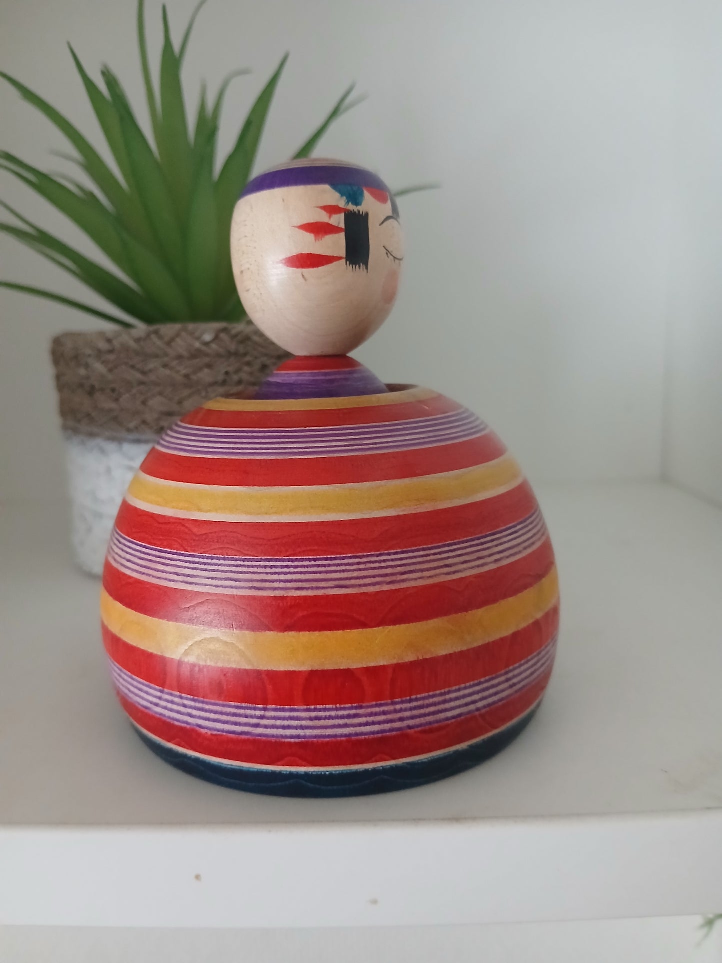 Vintage Ejiko kokeshi by Kamata Bunichi