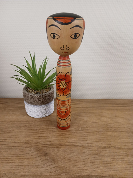 Vintage traditional Nakanosawa kokeshi by Yoshizo Iwamoto (1912-1973)