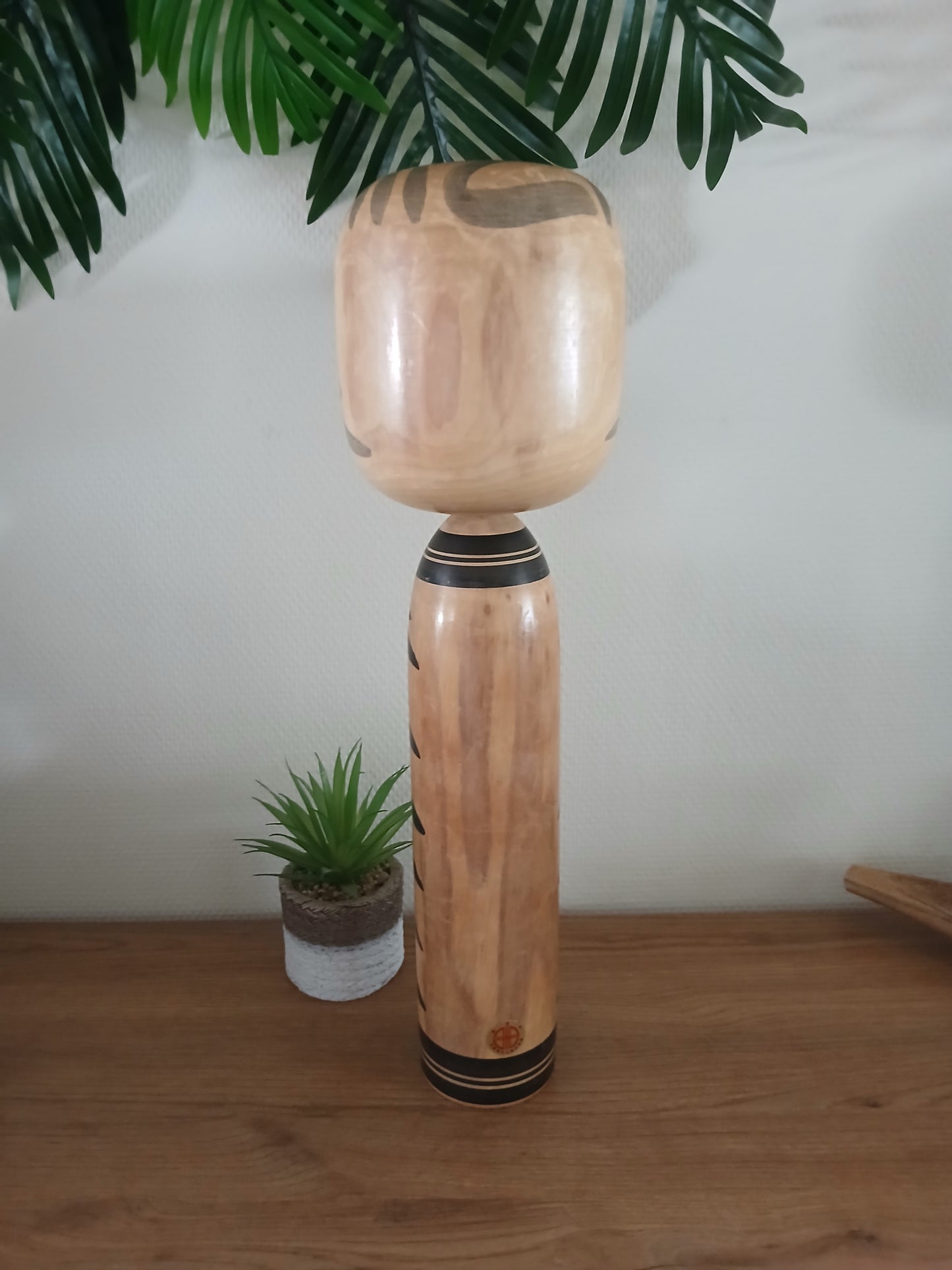 XL Vintage traditional monochrome Togatta kokeshi by Asukura
