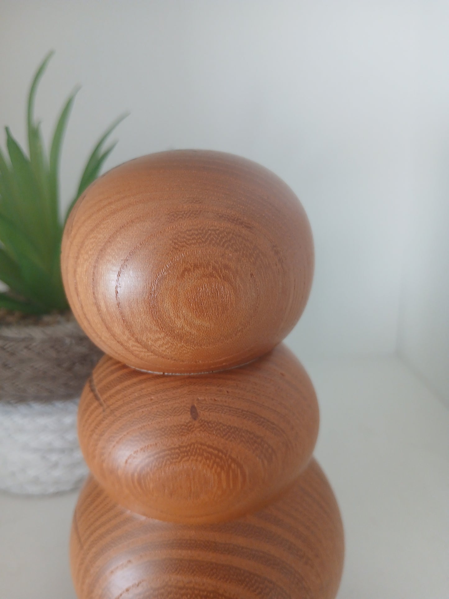 Exclusive Sosaku Kokeshi By Kato Tatsuo (1940-)