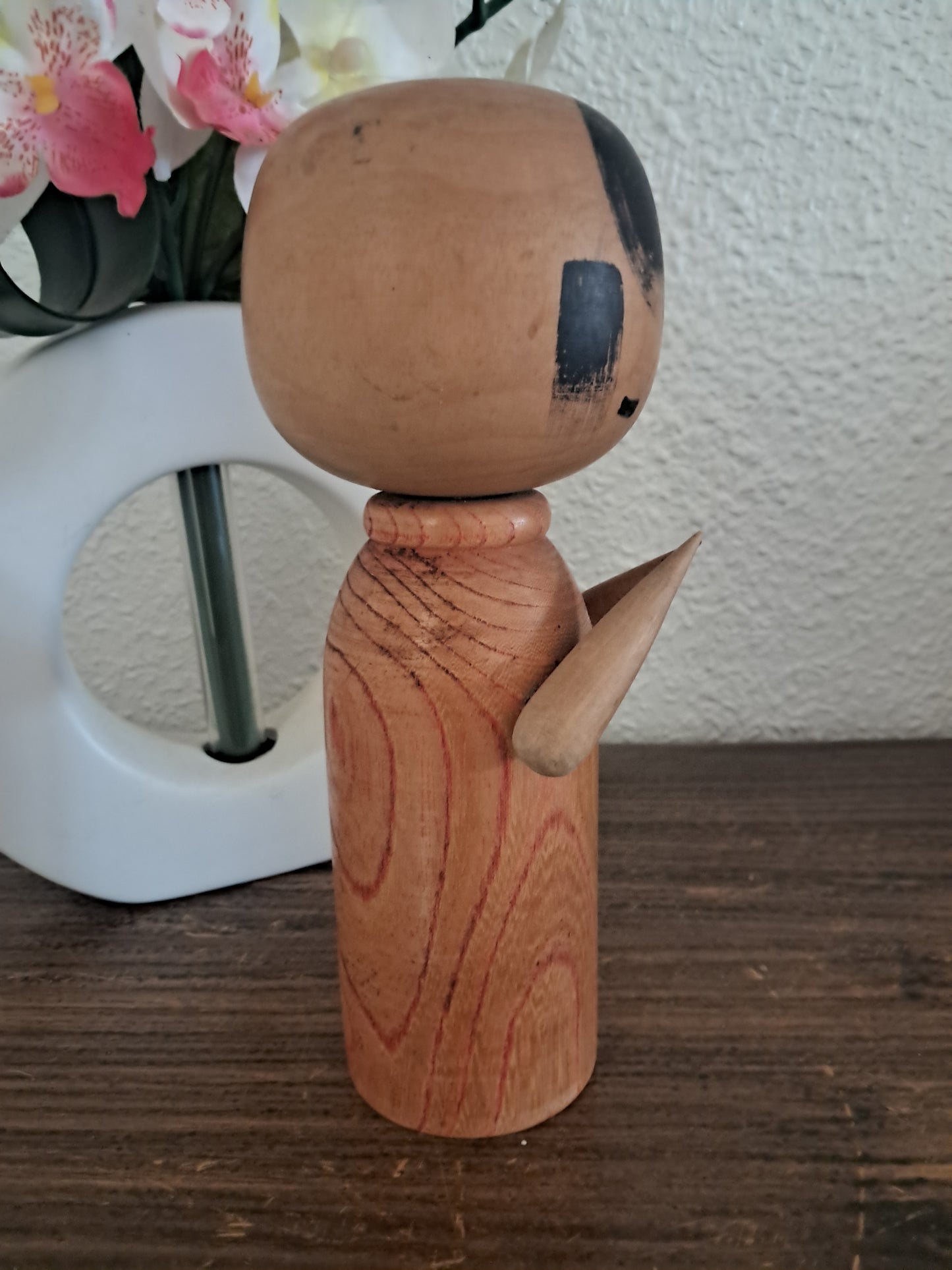 Exclusive Vintage Sosaku Kokeshi by Hideo Ishihara (1925-1999)