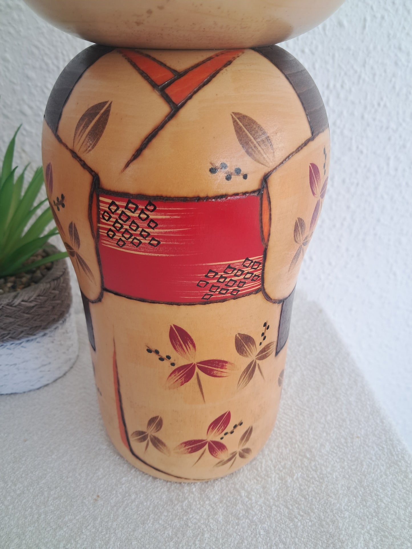 Rare Exclusive creative kokeshi by Kishi Sadao (1932-1998)