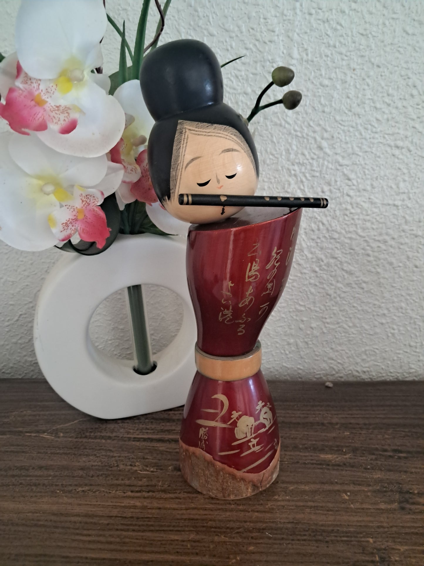 Beautiful vintage creative kokeshi made by Takahashi Tasturo