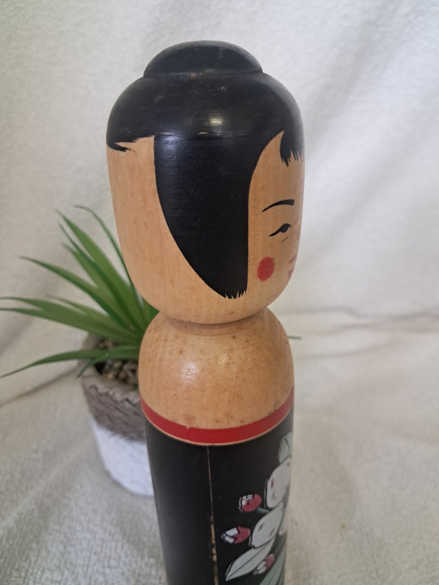 Amazing vintage traditional kokeshi