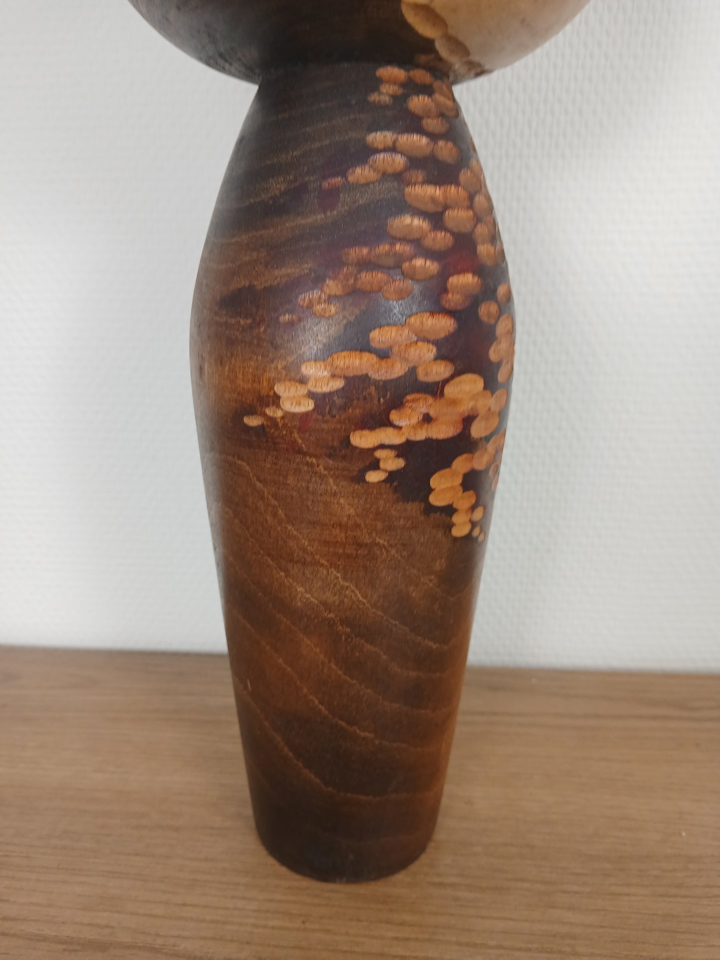 Vintage creative kokeshi by Masao Watanabe (1917-2007) - 41cm