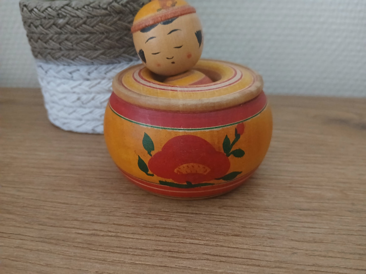 Vintage traditional Ejiko Kokeshi doll by Seikou Sato