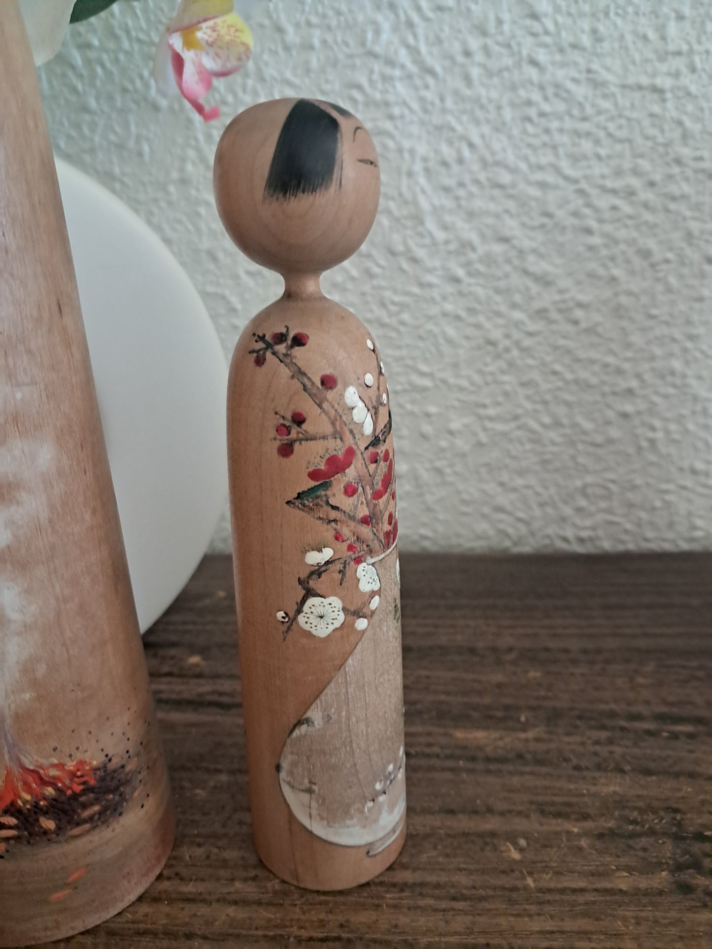 Exclusive 2 vintage Kijiyama kokeshi by Takano Yohachi (1907-1994)