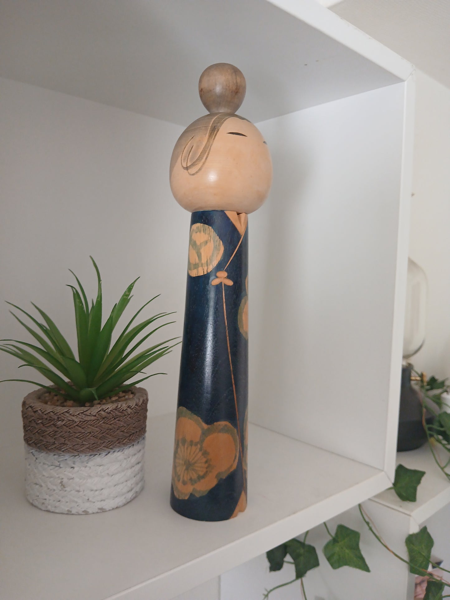 Vintage creative kokeshi by Issetsu Kuribayashi (1924-2011)