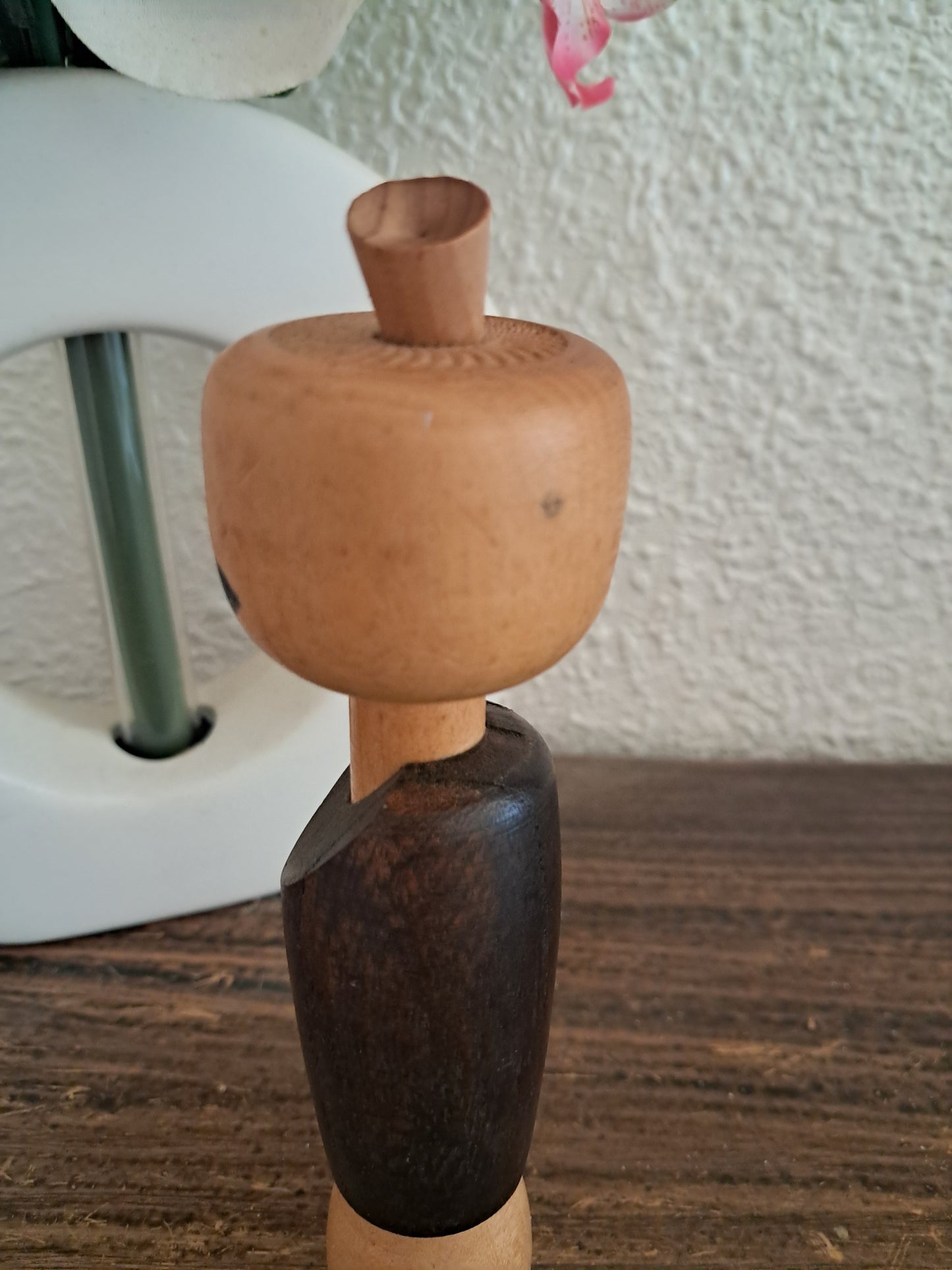 Rare vintage Sosaku Kokeshi  by Aida Harumine (Seihou) (1926-1998)