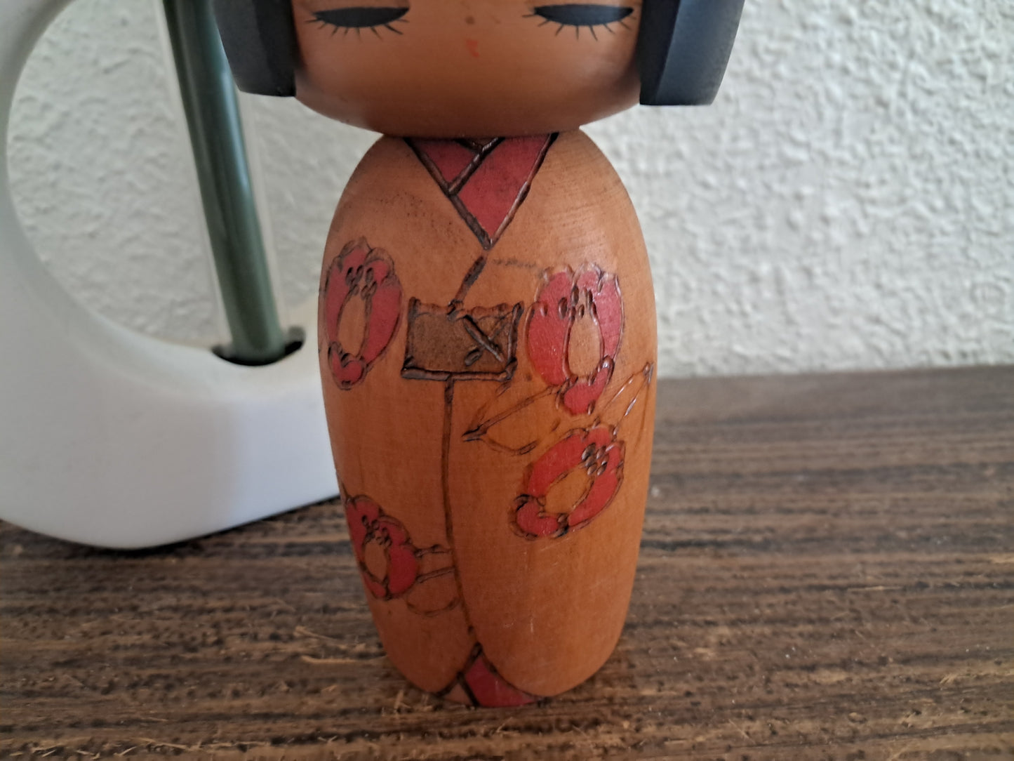 Vintage Gumma kokeshi by Fumio Tomidokoro (1948-)