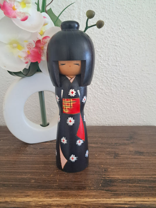 Vintage Sosaku kokeshi by Kishi Sadao (1932-1998)