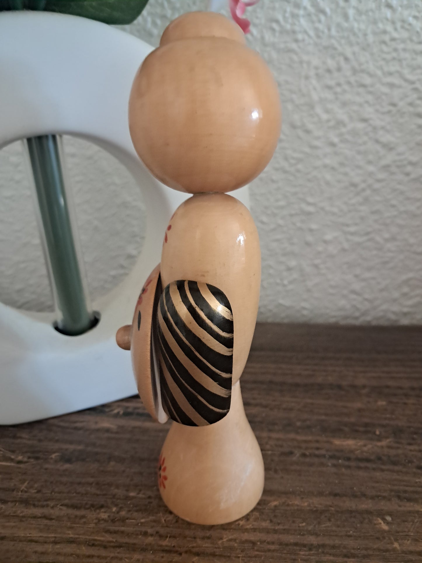 Vintage Sosaku kokeshi by Sadao Kishi (1932-1998)