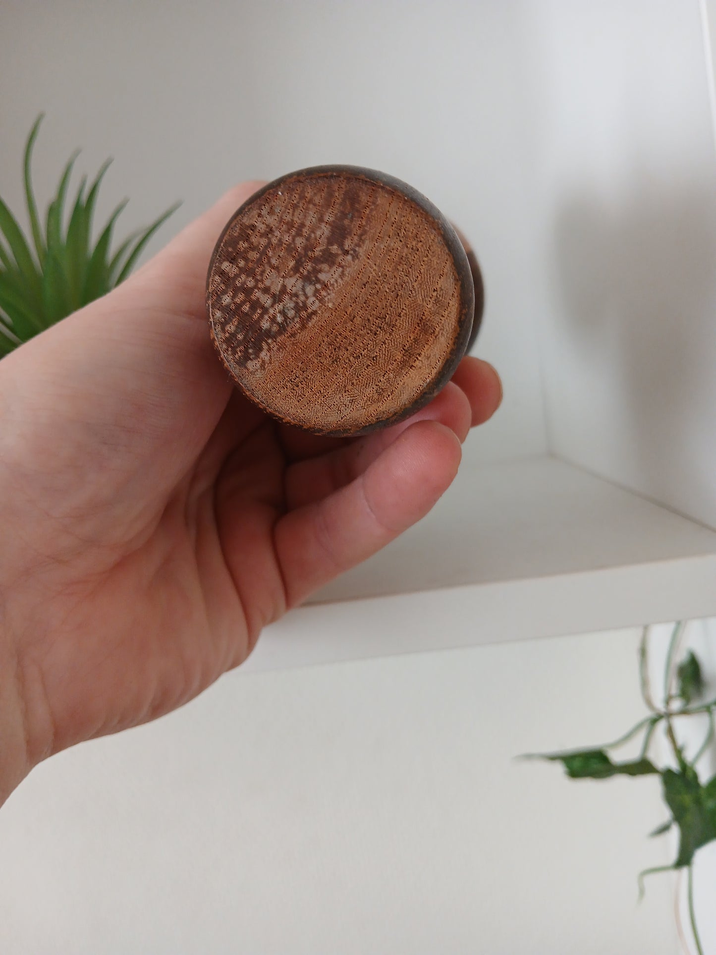 Lovely vintage Sosaku kokeshi by Yamakawa Isamu (1928-)