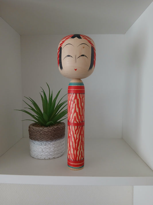 Vintage traditional Togatta kokeshi By Sato Yoko (1942-)