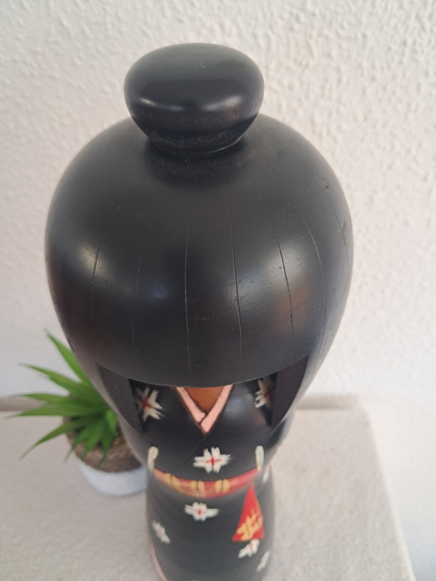 Rare Exclusive creative kokeshi by Kishi Sadao (1932-1998) XL 37cm