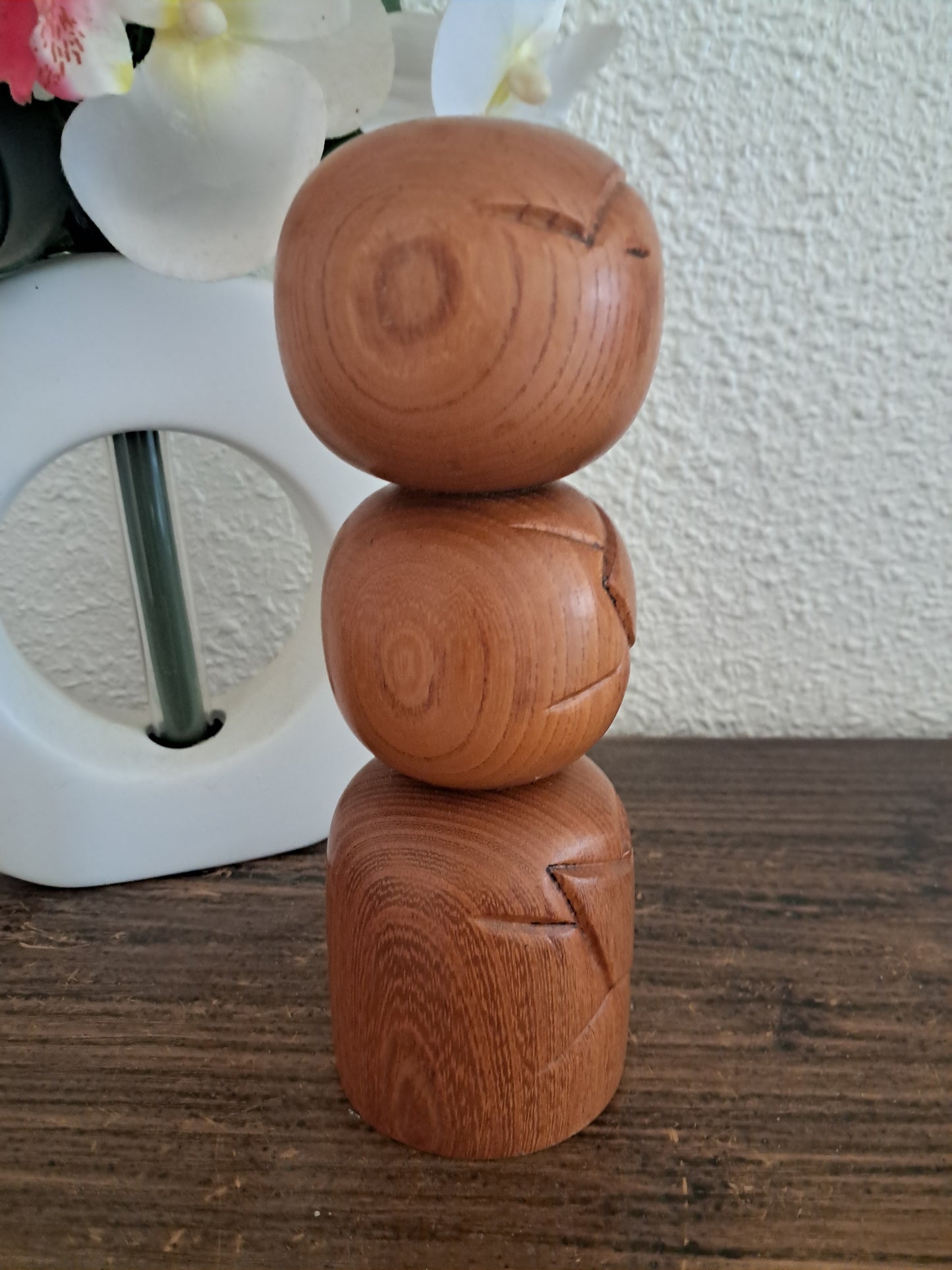 Exclusive Sosaku Kokeshi By Kato Tatsuo (1940-)