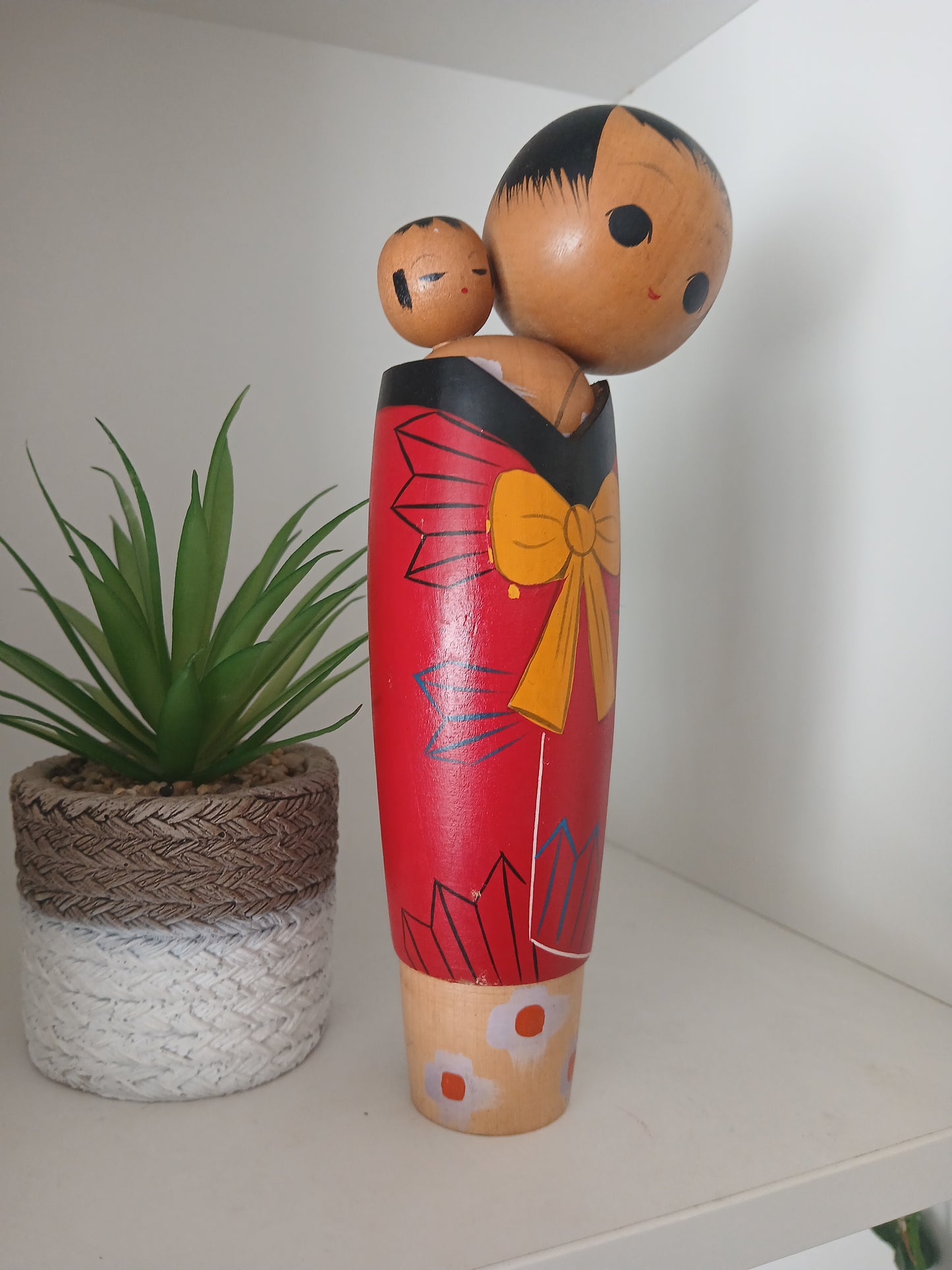 Lovely vintage Sosaku kokeshi