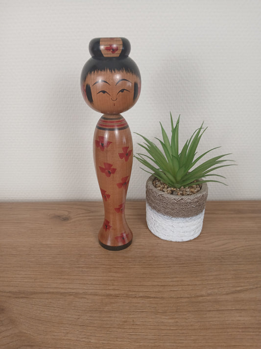 Vintage traditional Togatta kokeshi by Eitaro Sato (1939-)