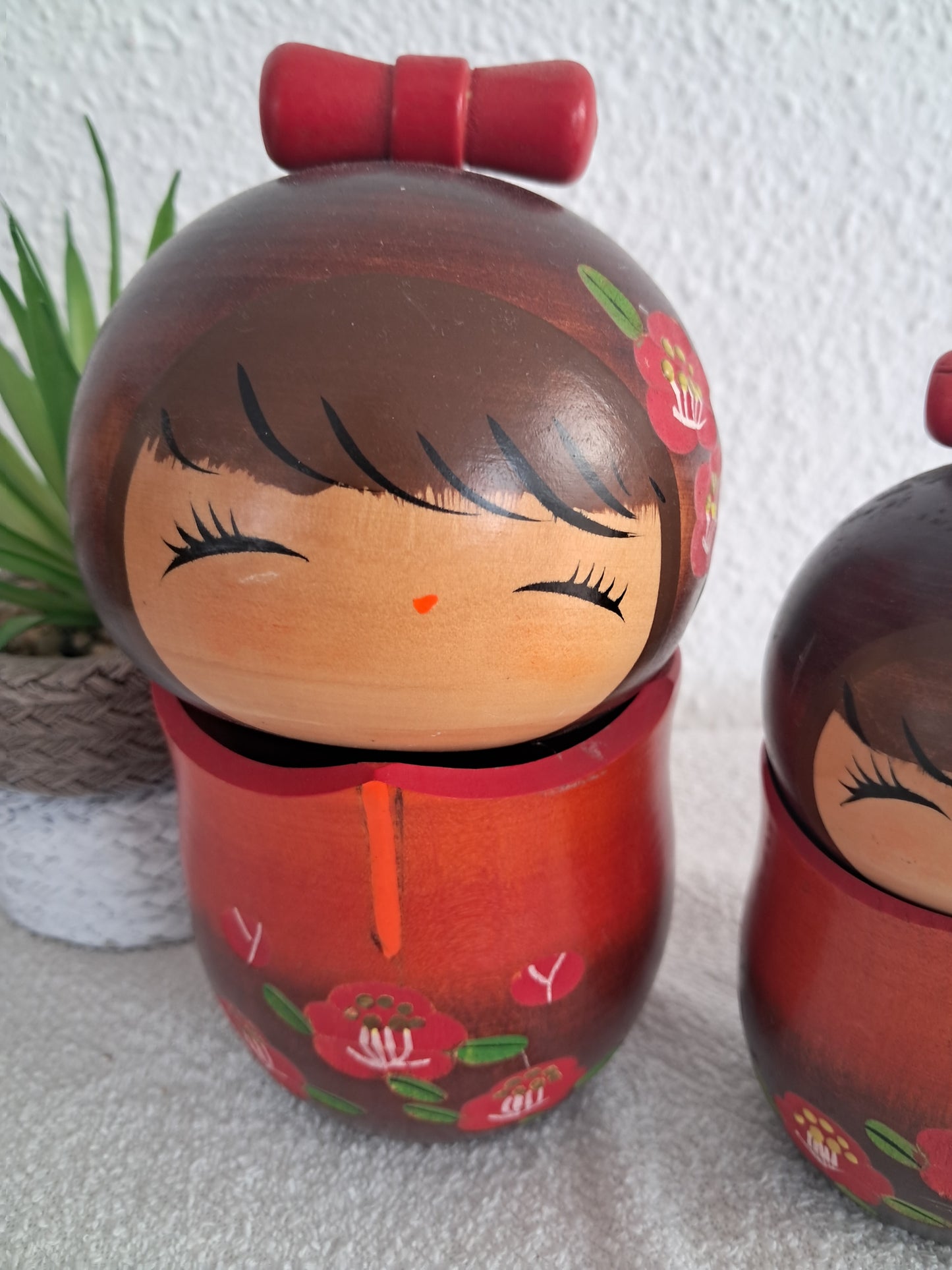 Beautiful set Sosaku kokeshi by Chie Tamura