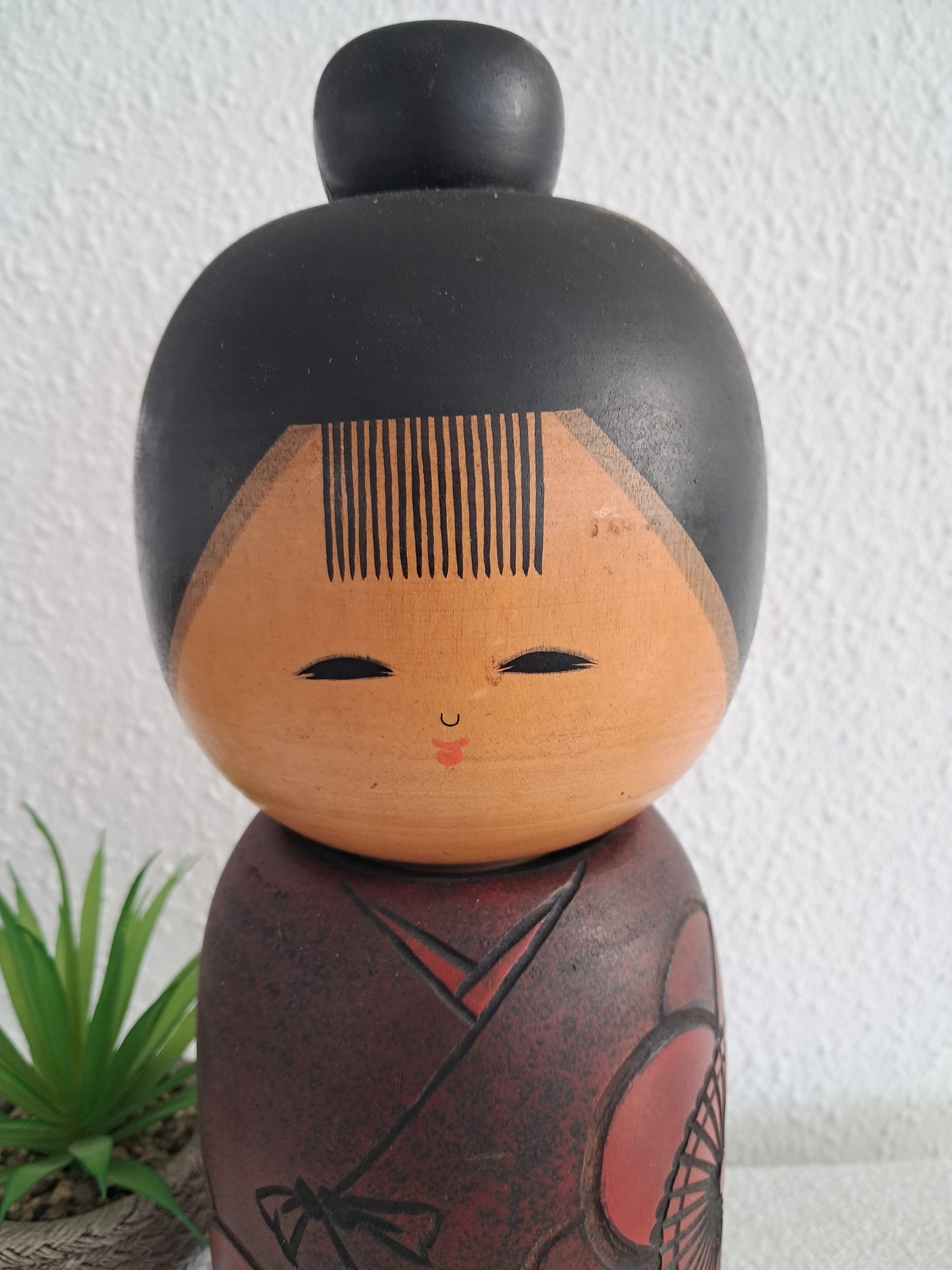 Big and chunky Sosaku kokeshi by Sato koson