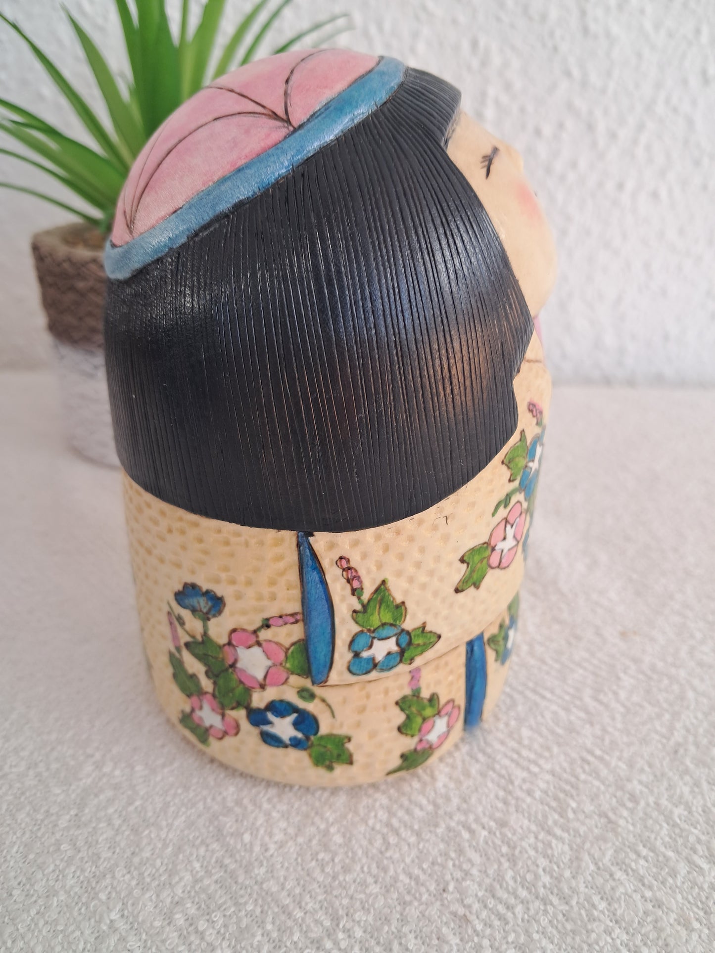 Beautiful creative kokeshi by Nozawa Megumi