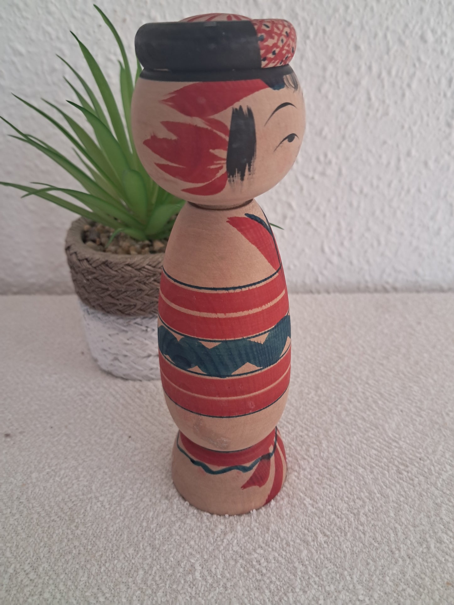 Yajiro kokeshi by Niyama Yoshinori (1960～）