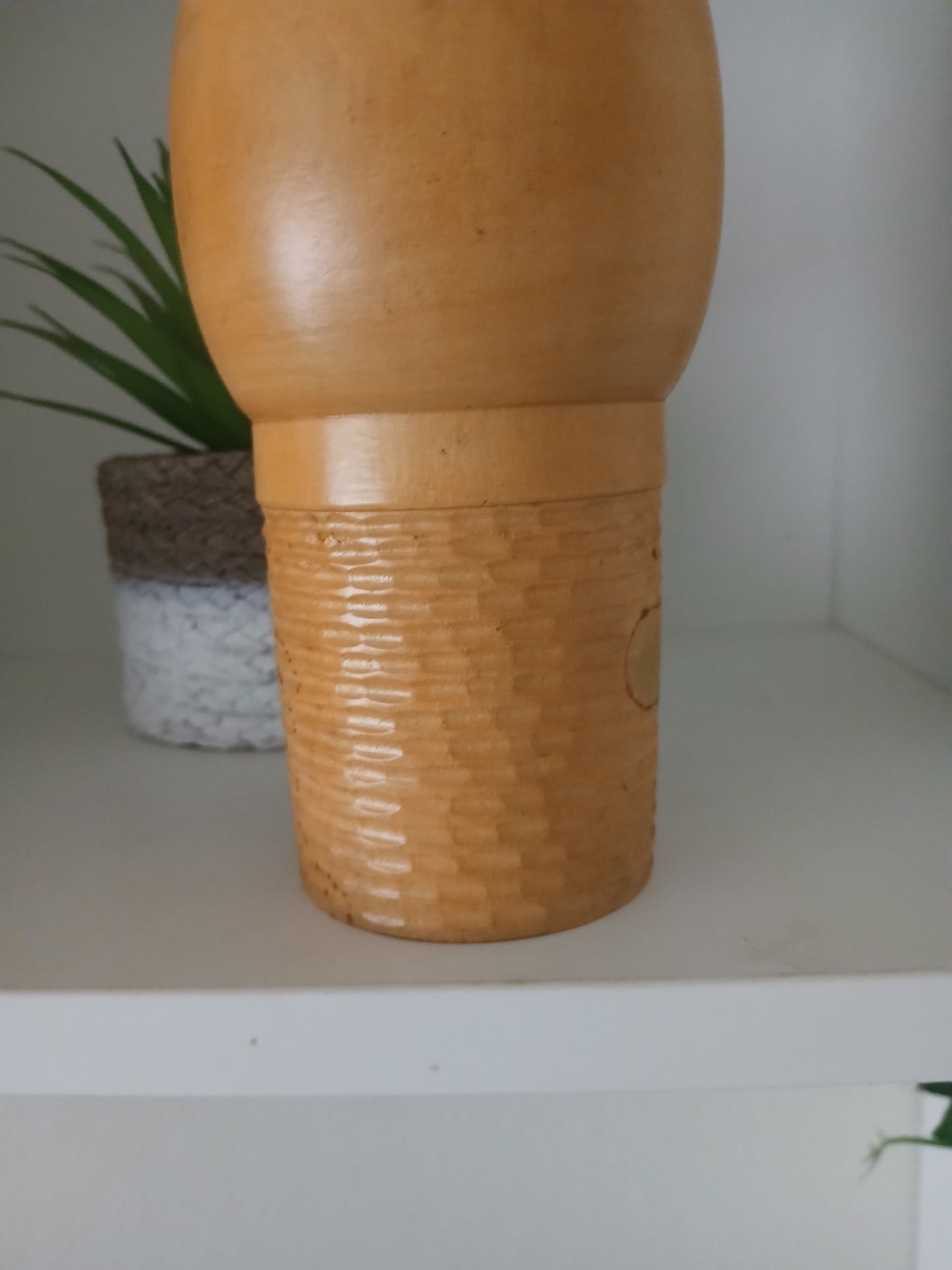 Exclusive Sosaku kokeshi by Akimitsu