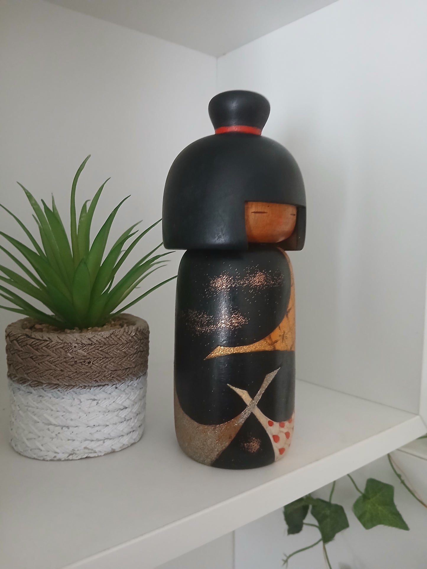 Vintage Gumma Kokeshi By Yuji Kawase (1938-)