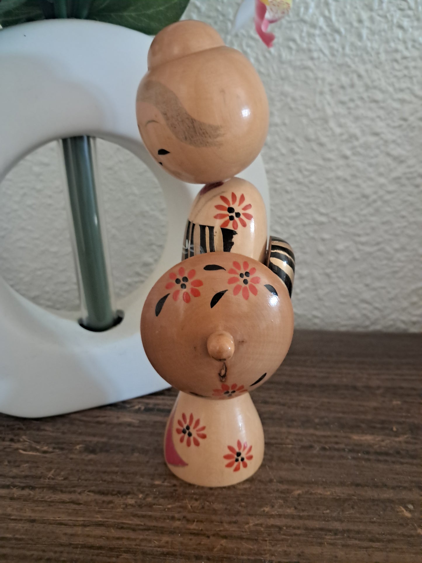 Vintage Sosaku kokeshi by Sadao Kishi (1932-1998)