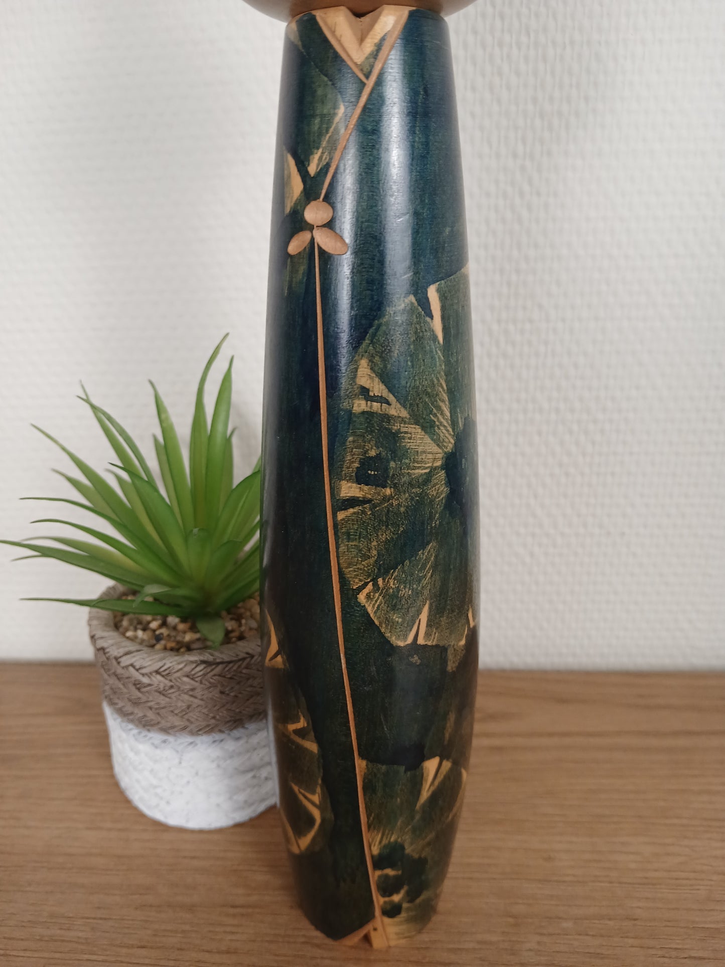 Rare Vintage Sosaku Kokeshi by Issetsu Kuribayashi (1924-2011)