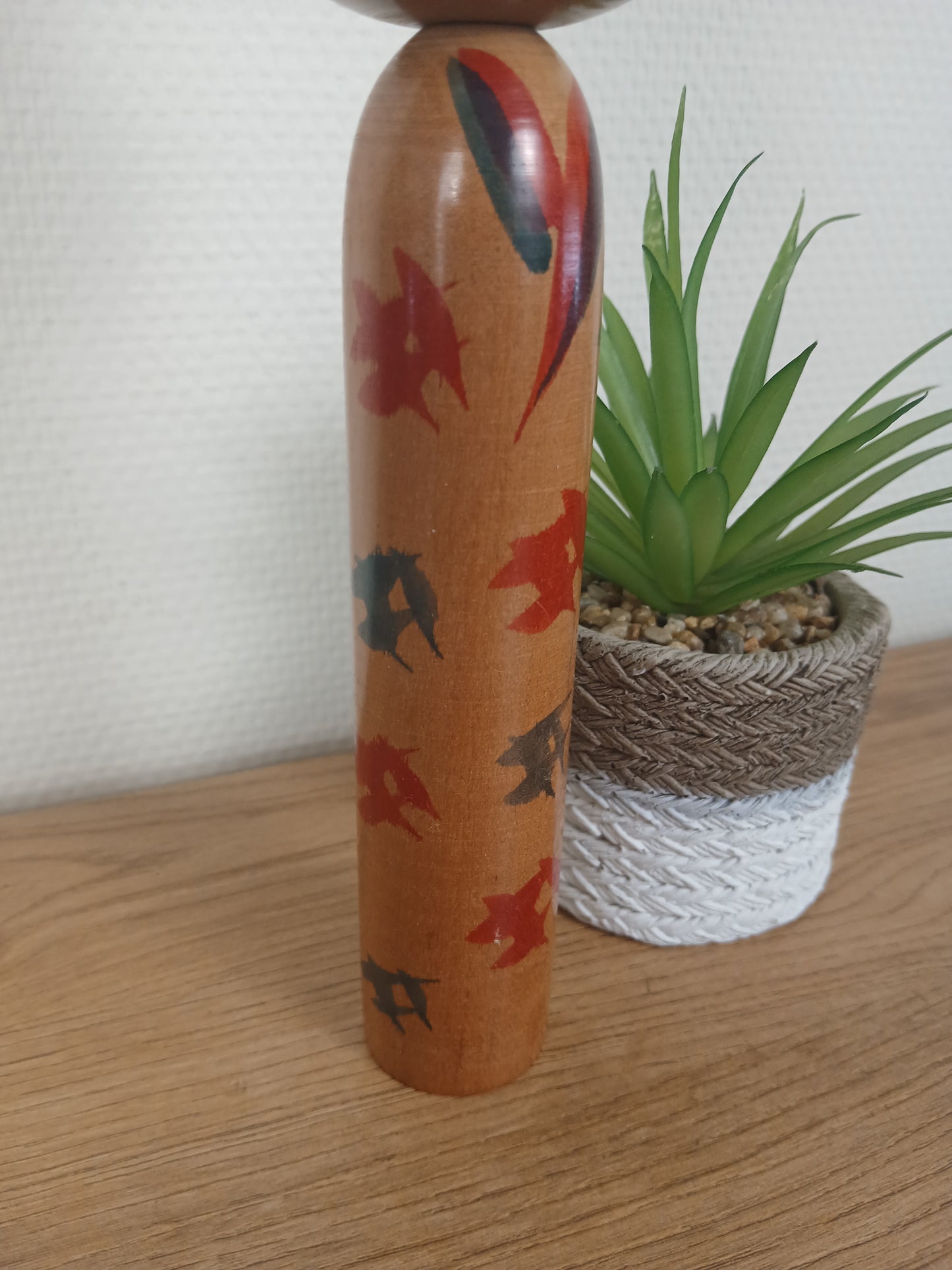 Vintage traditional Togatta kokeshi by Eitaro Sato (1939-)