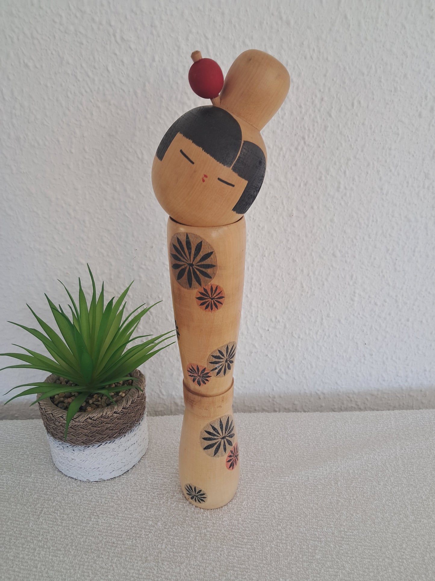 Vintage Sosaku Kokeshi Doll by Sadako Suzuki