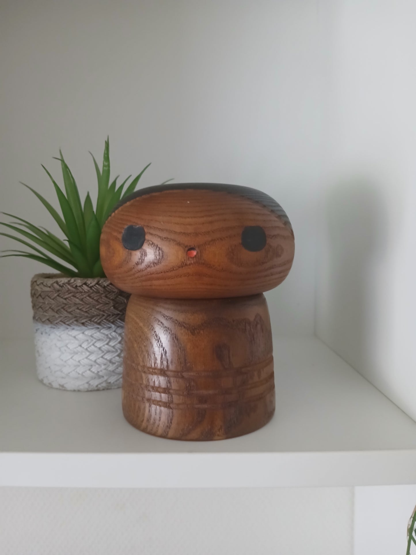 Rare vintage Sosaku kokeshi mad by Sanpei Yamanaka (1926-2012)